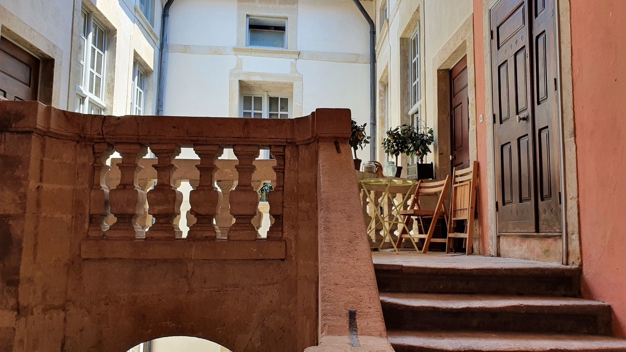 Photo of Outdoor in Nimes City Centre