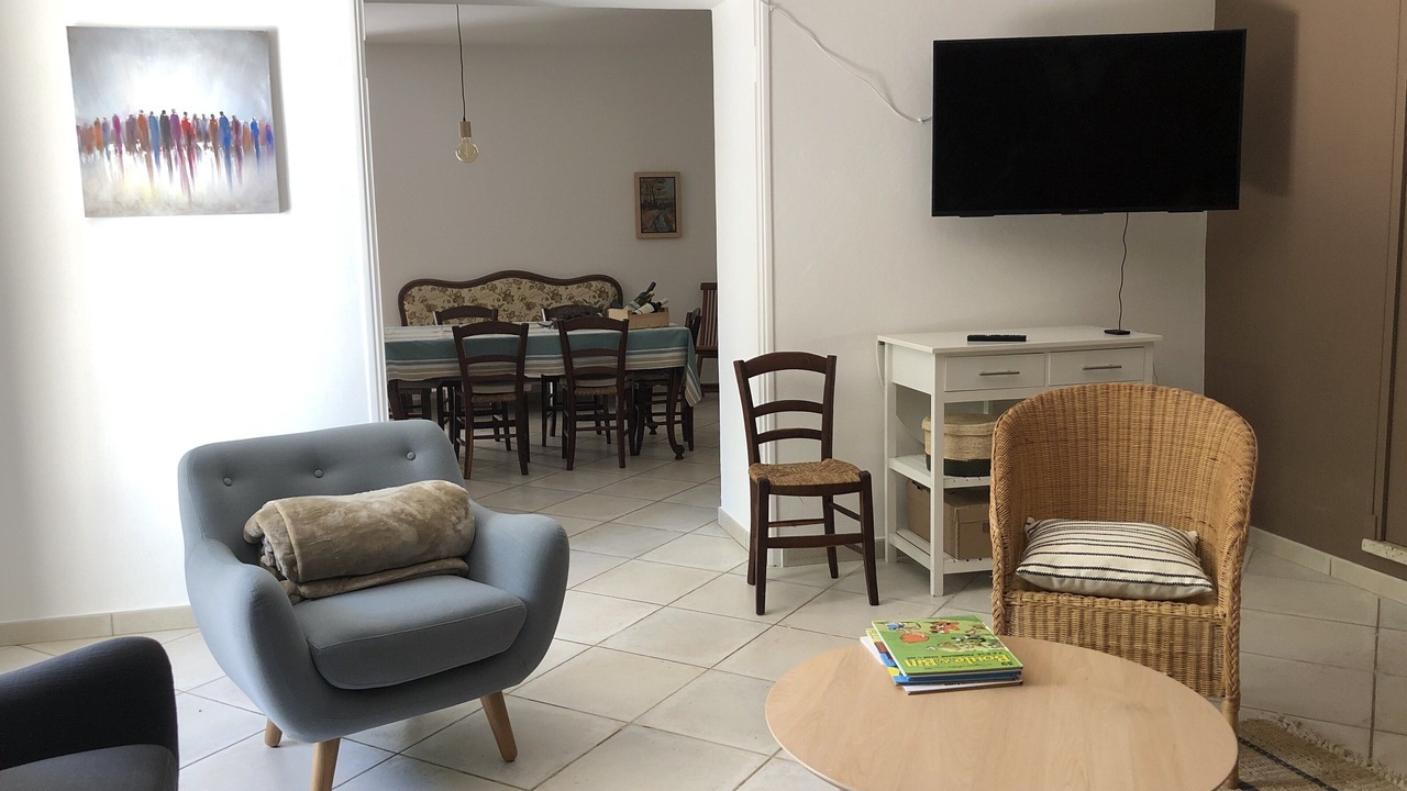 Photo of Livingroom in Goult