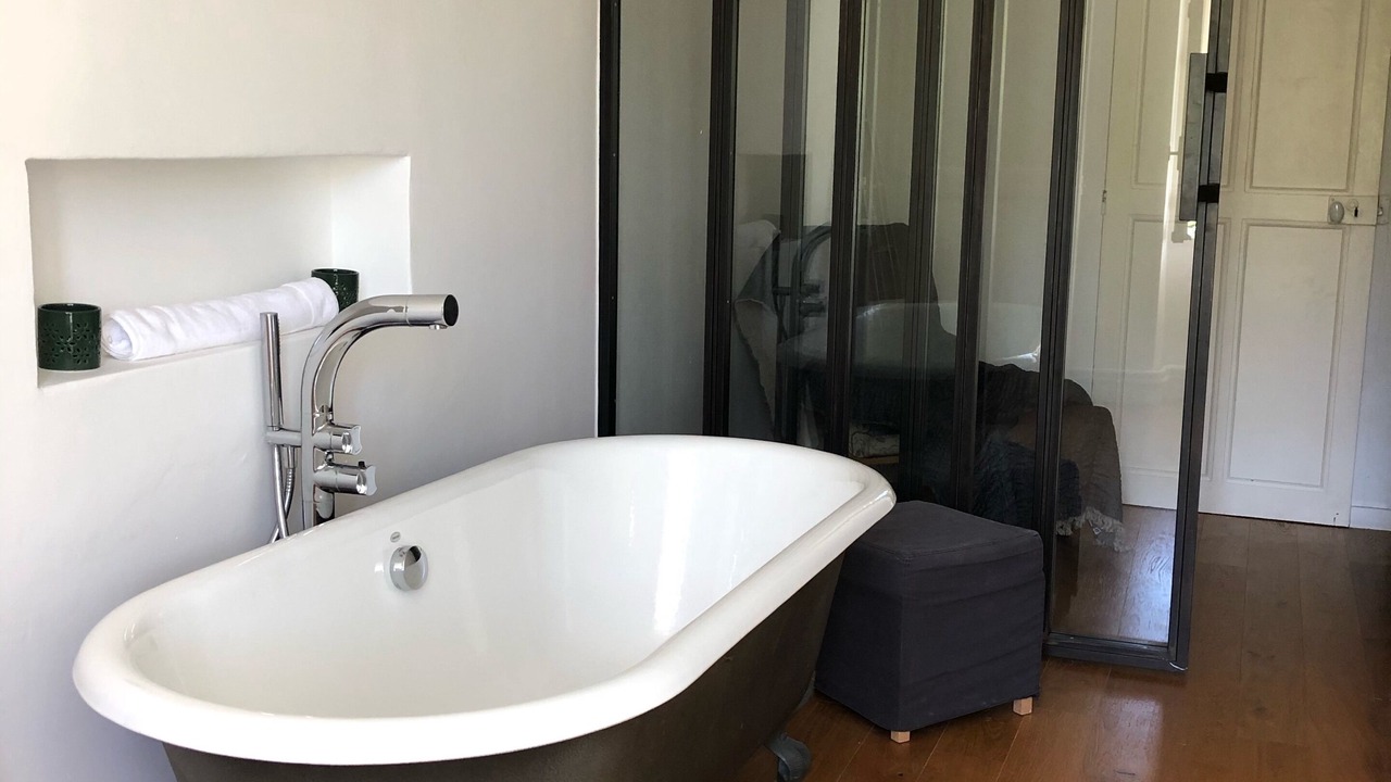 Photo of Bathroom in Goult