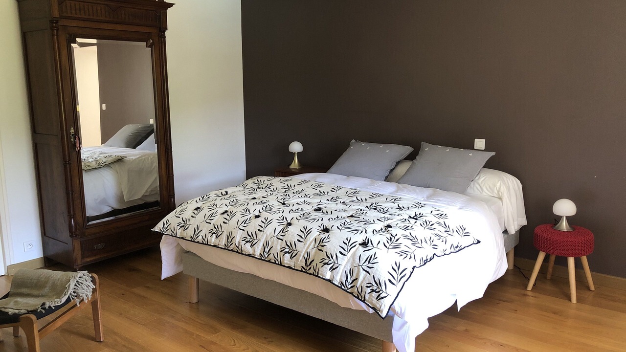 Photo of Bedroom in Goult