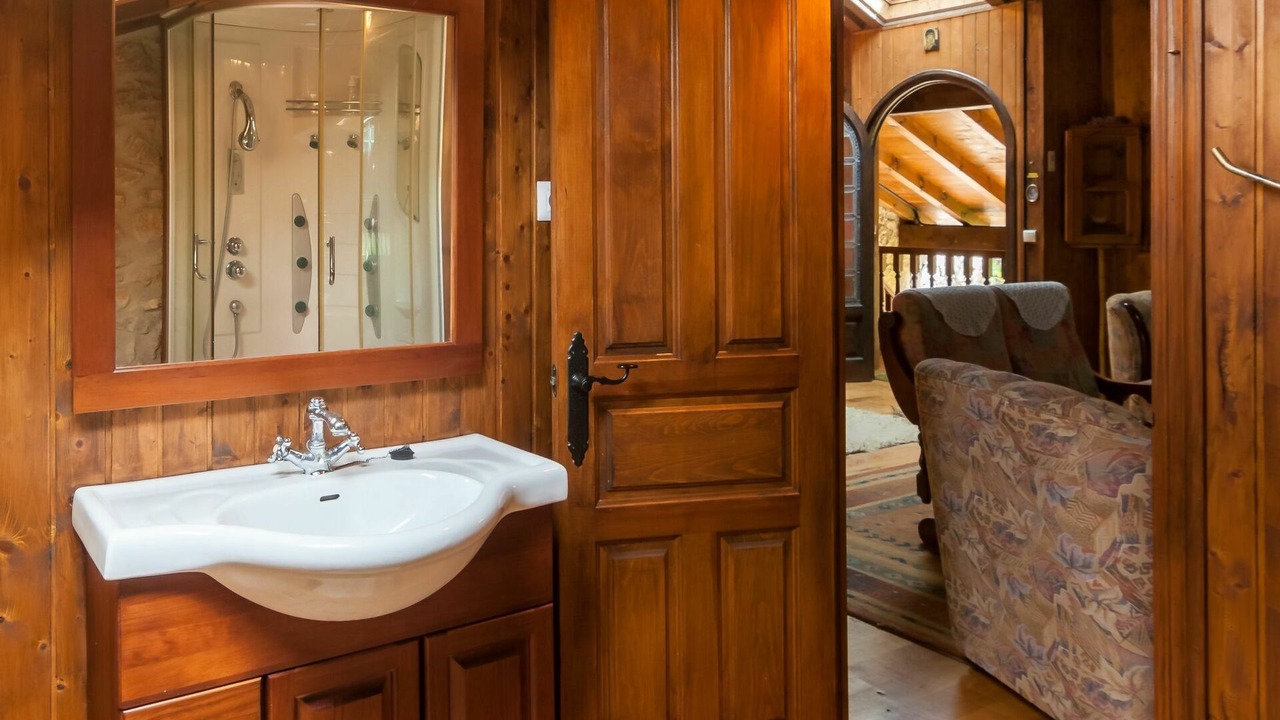 Photo of Bathroom in Herrerias