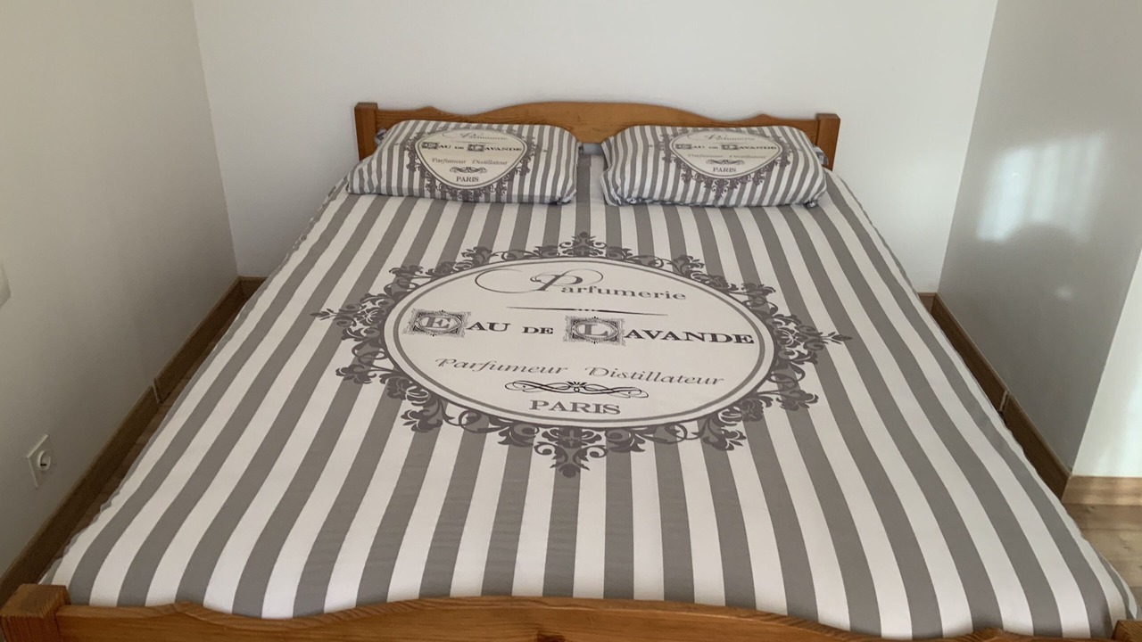 Photo of Bedroom in Eyragues