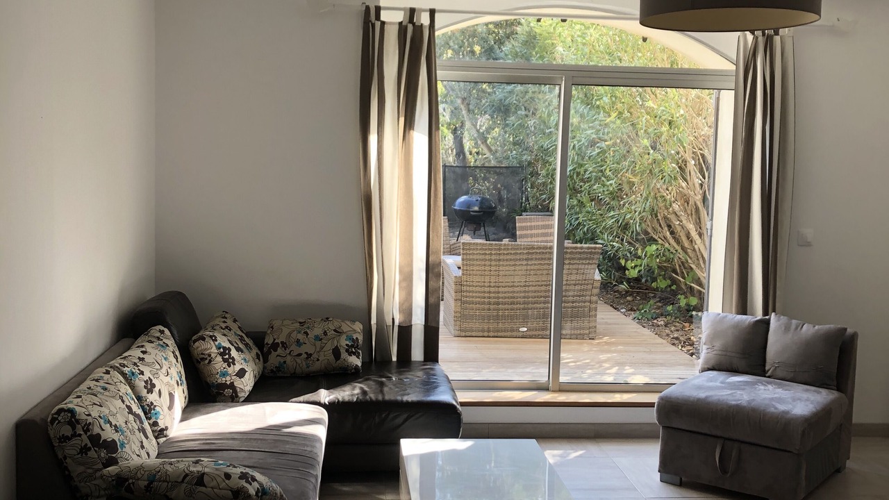 Photo of Livingroom in Eyragues