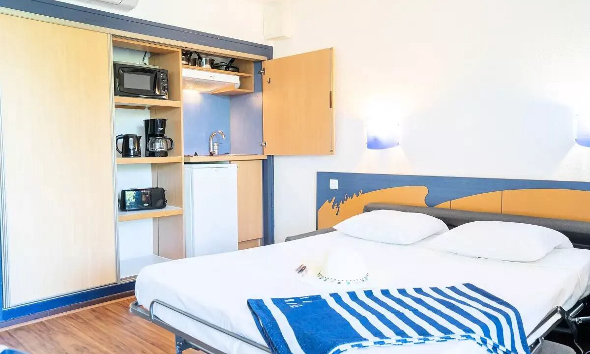 Photo of Bedroom in Saint-Pierre-la-Mer