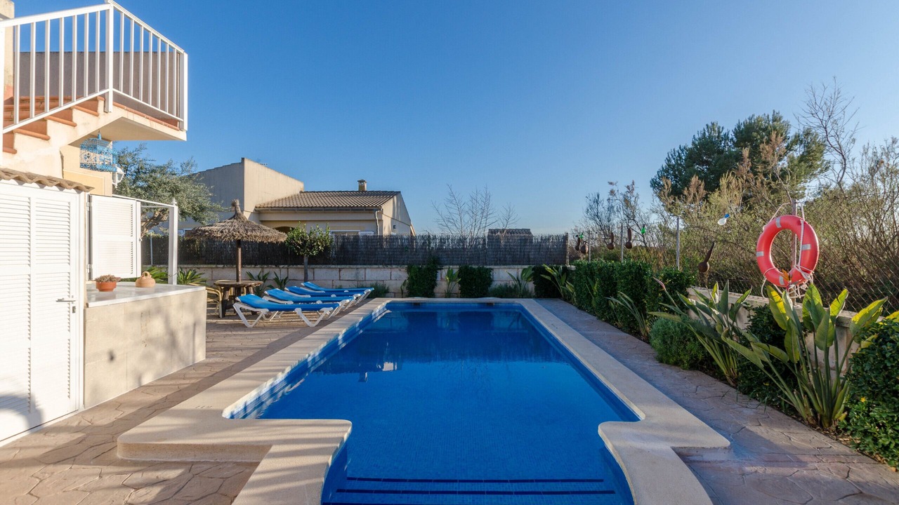 Photo of Outdoor in Muro