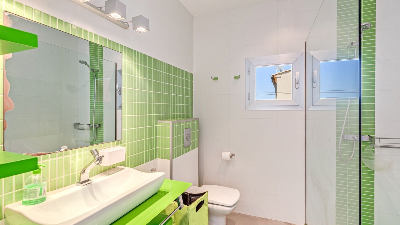 Photo of Bathroom in Porreres