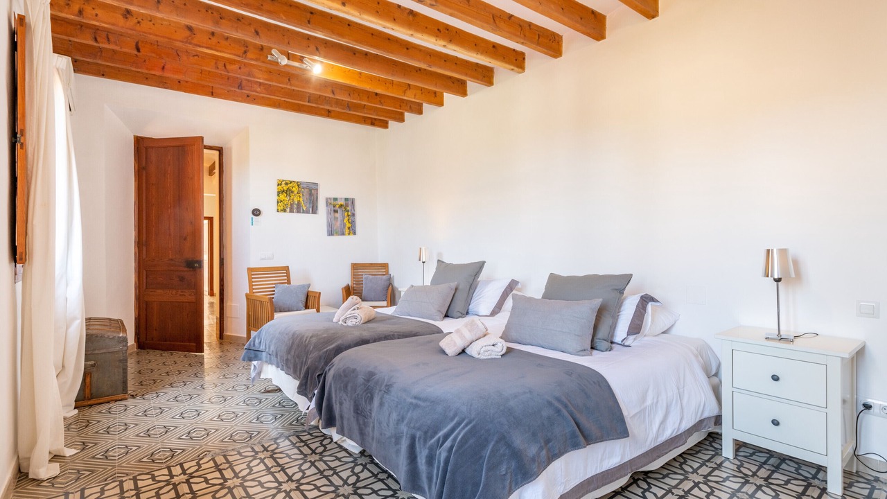 Photo of Bedroom in Biniaraix