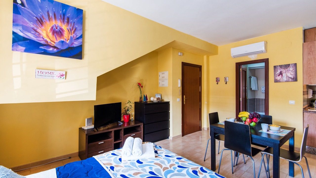 Photo of Bedroom in Bailen-Miraflores