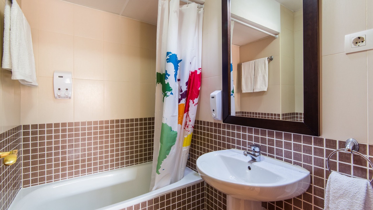 Photo of Bathroom in Bailen-Miraflores