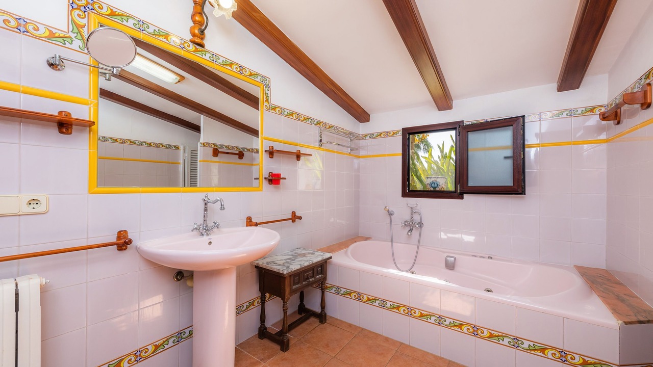 Photo of Bathroom in Portocolom