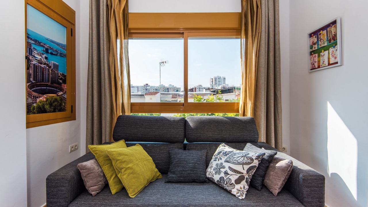 Photo of Livingroom in Bailen-Miraflores