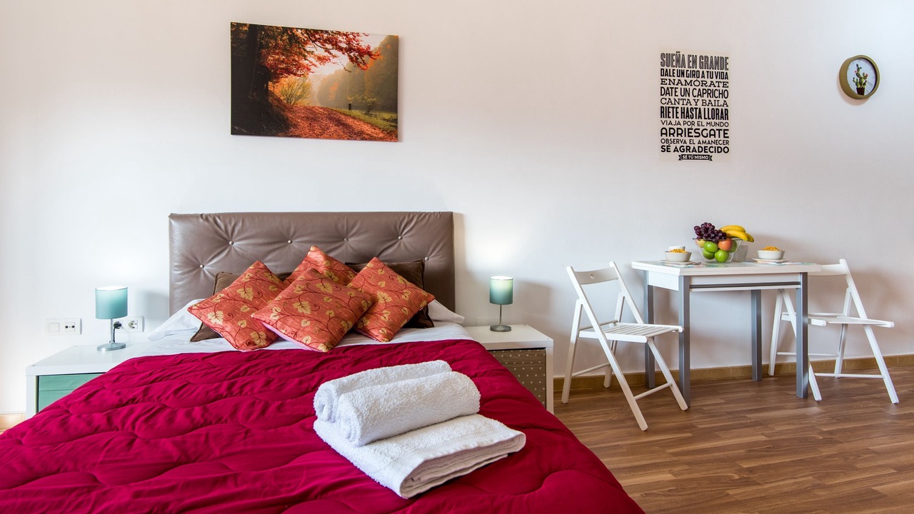 Photo of Bedroom in Bailen-Miraflores