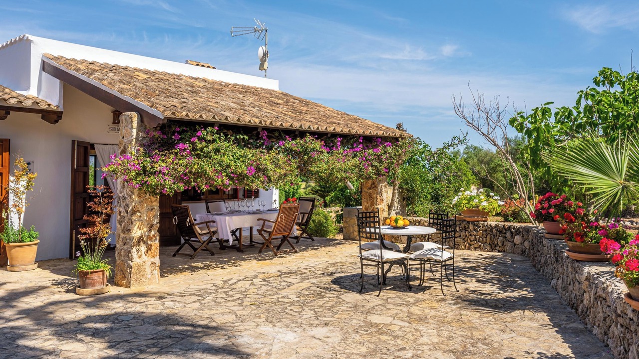 Photo of Outdoor in Llubi