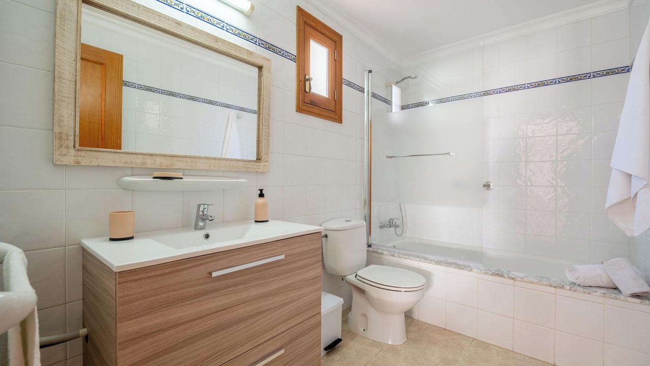 Photo of Bathroom in Cala Ferrera