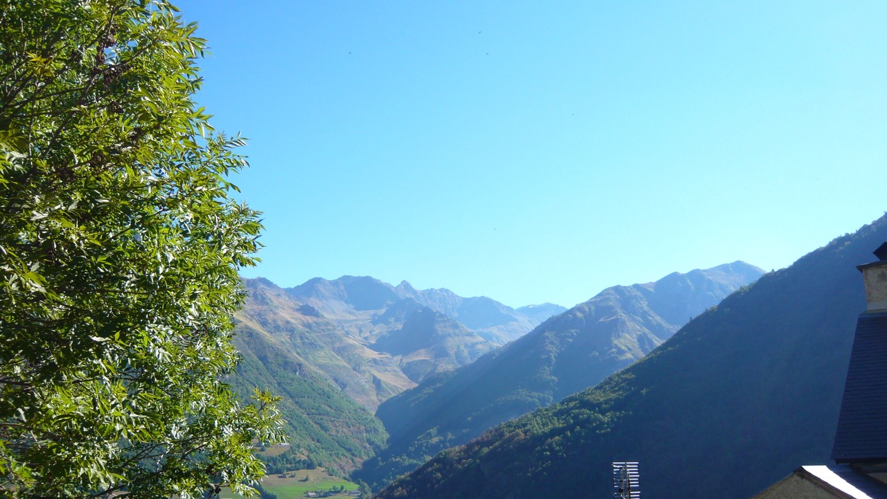 Photo of Outdoor in Gedre
