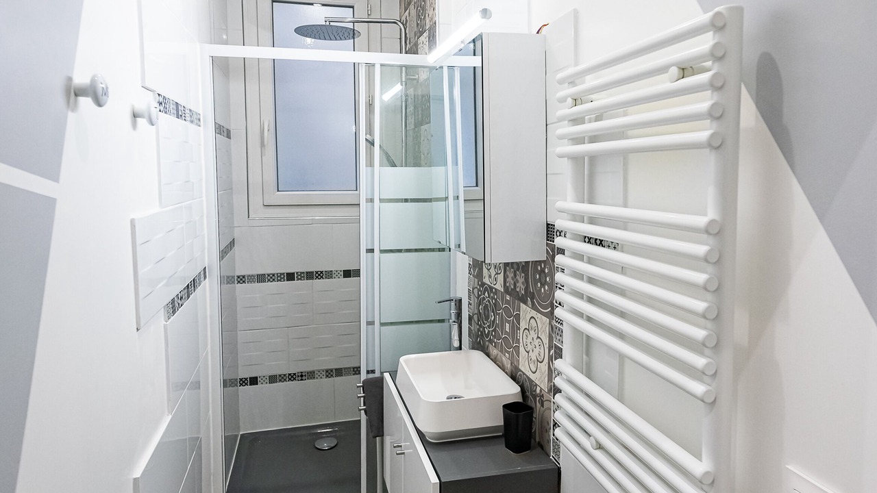 Photo of Bathroom in Downtown Le Havre