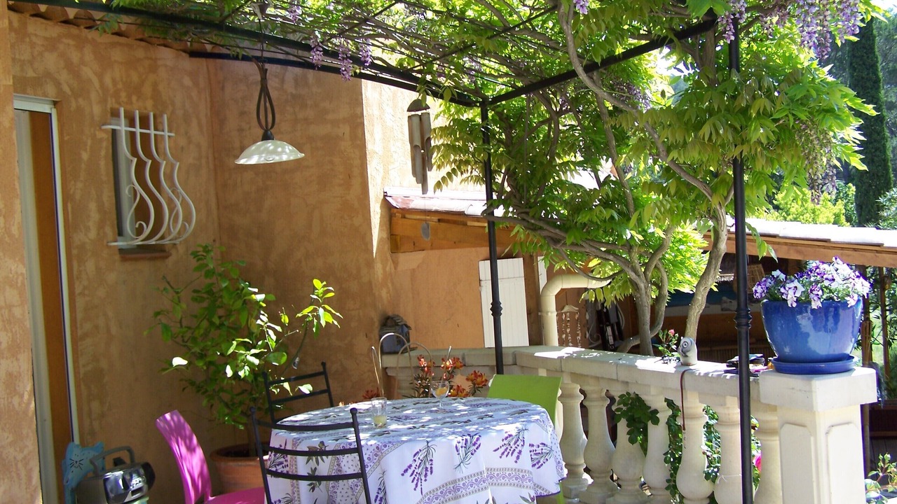 Photo of Outdoor in Ventabren