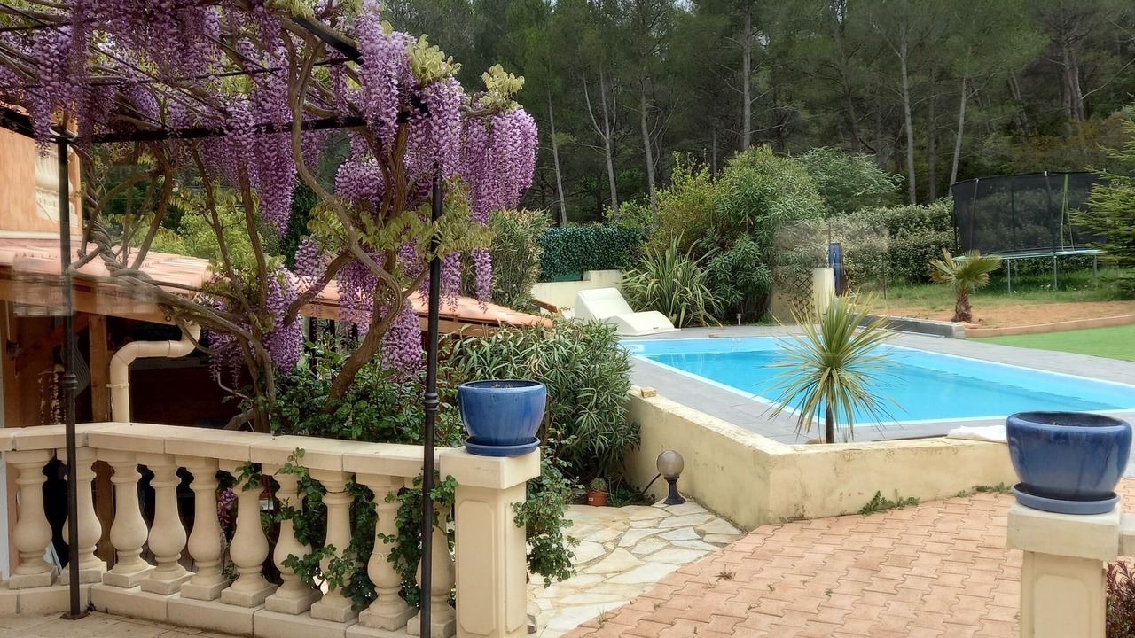 Photo of Outdoor in Ventabren