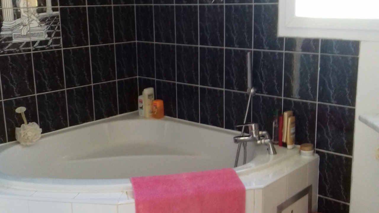 Photo of Bathroom in Ventabren