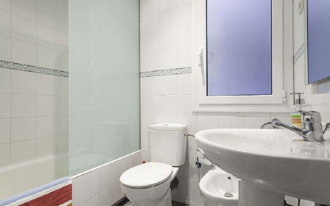 Photo of Bathroom in L'Antiga Esquerra de l'Eixample
