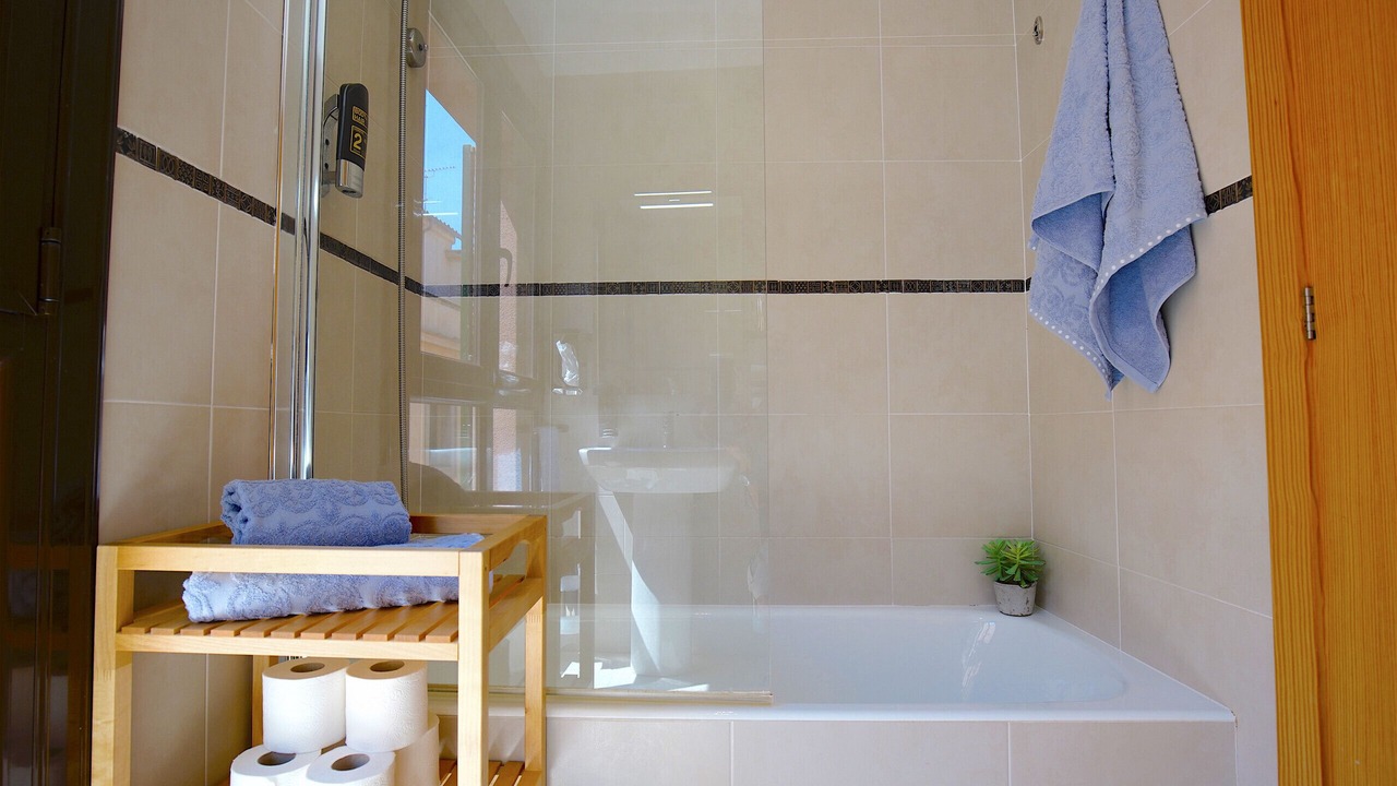 Photo of Bathroom in La Llotja-Born