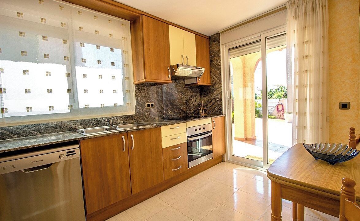 Photo of Kitchen in Roda de Bara