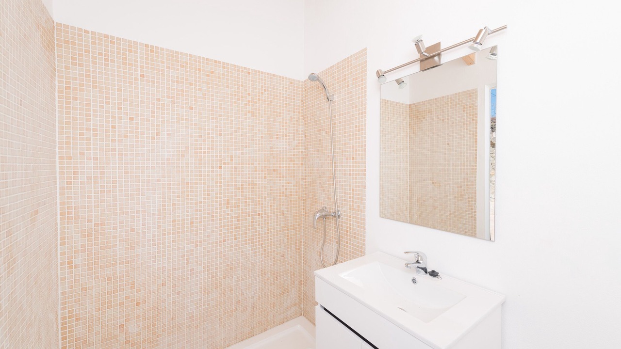 Photo of Bathroom in Campanet