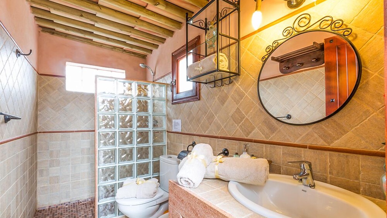 Photo of Bathroom in Inca