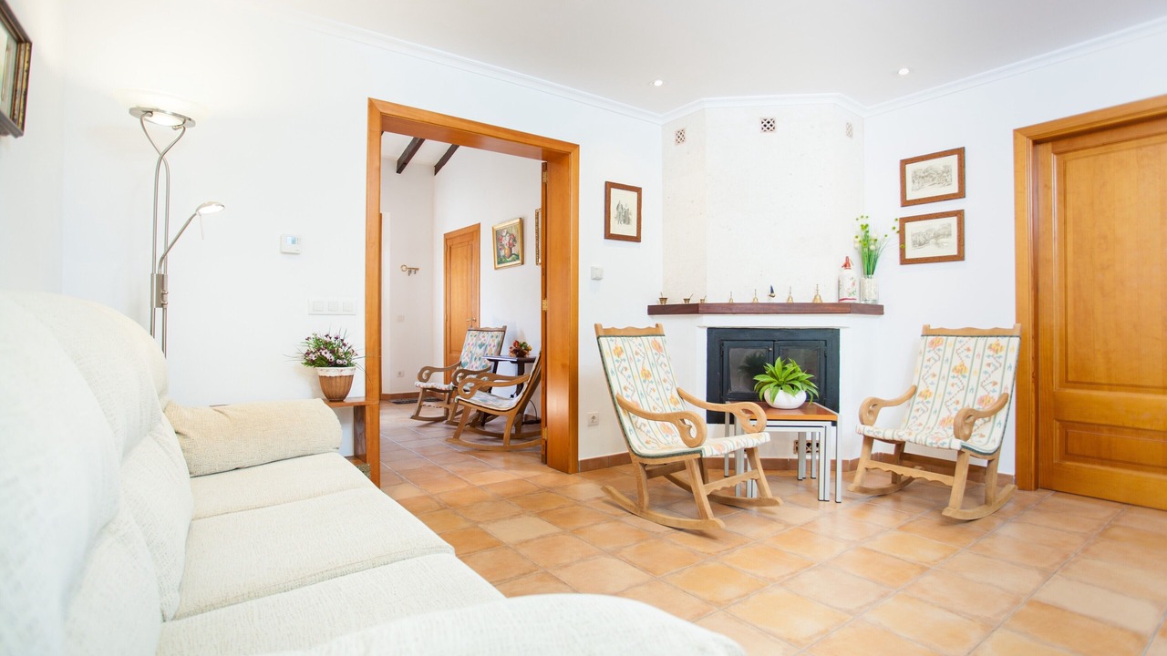 Photo of Livingroom in Ariany