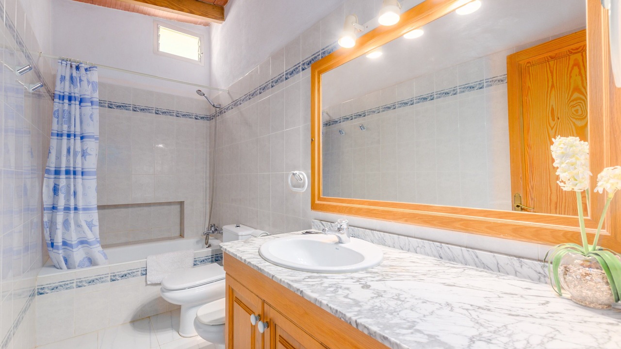 Photo of Bathroom in Felanitx