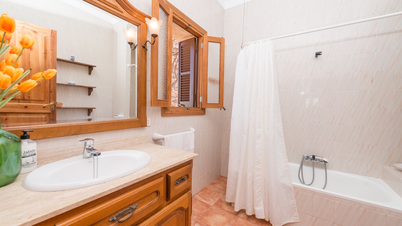 Photo of Bathroom in Sa Cabaneta