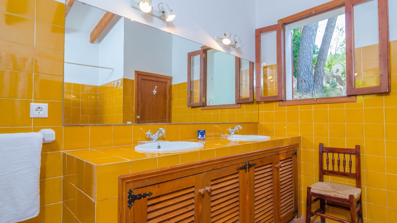 Photo of Bathroom in Andraitx