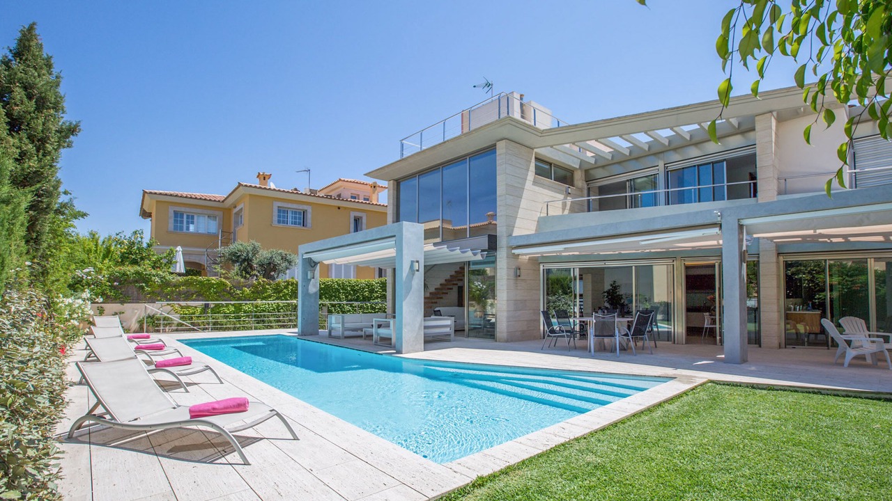 Photo of Outdoor in Son Veri Nou