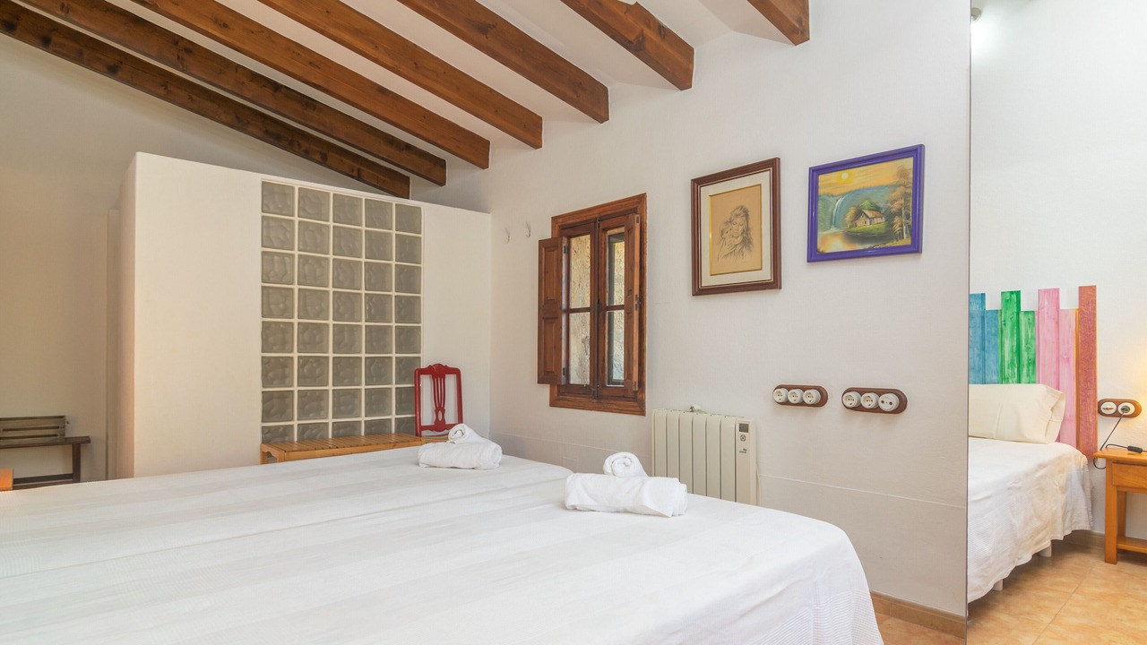 Photo of Bedroom in Sineu