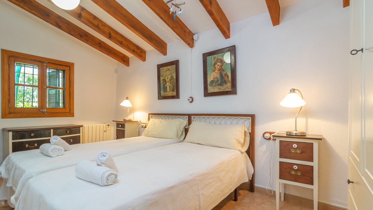 Photo of Bedroom in Sineu