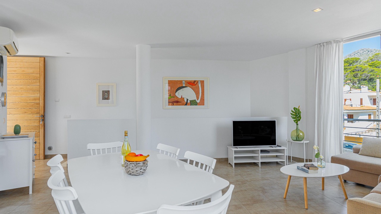 Photo of Livingroom in Cala San Vicente