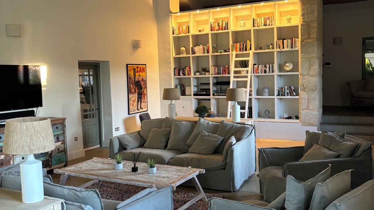Photo of Livingroom in Saint-Quentin-la-Poterie