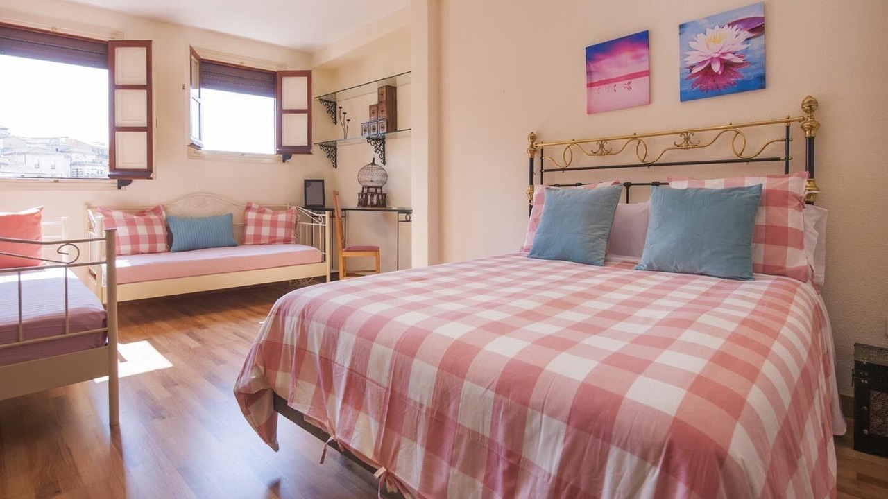 Photo of Bedroom in Toledo City Center