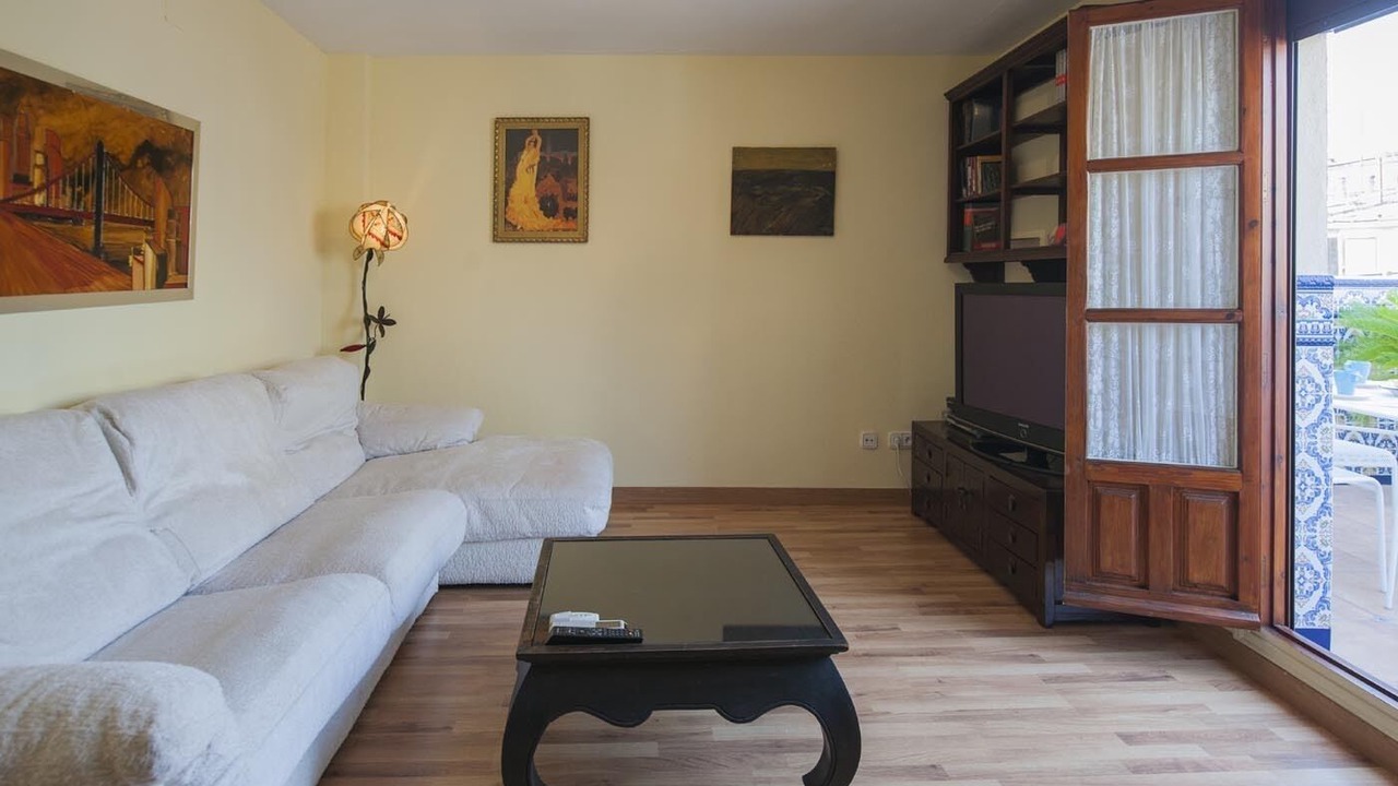 Photo of Livingroom in Toledo City Center