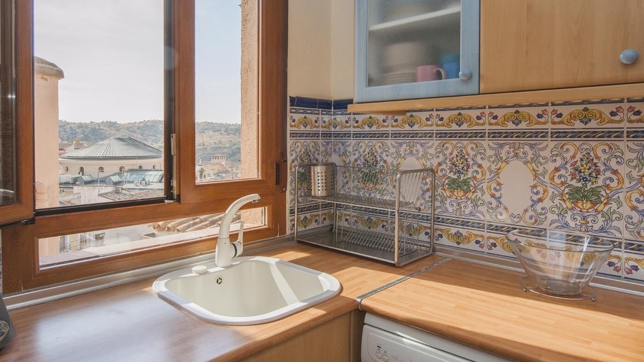 Photo of Kitchen in Toledo City Center