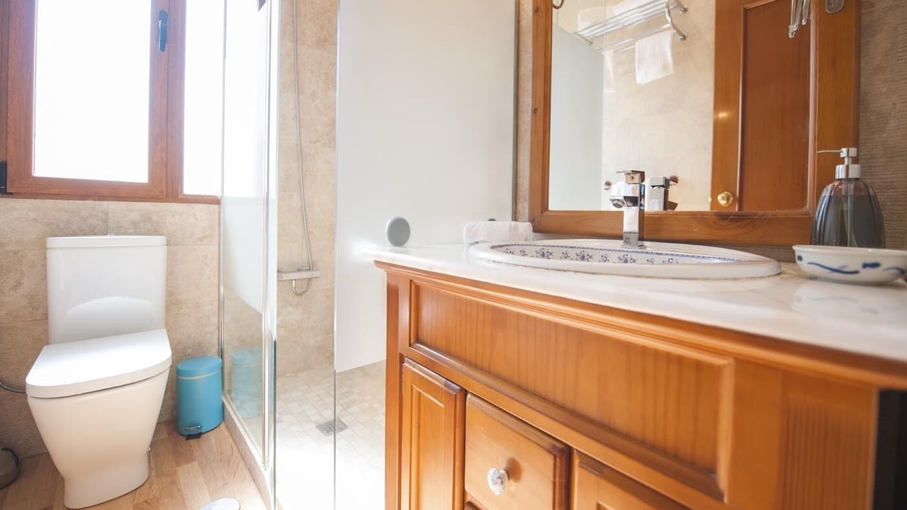 Photo of Bathroom in Toledo City Center