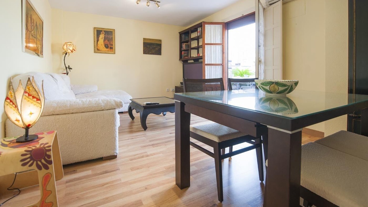 Photo of Livingroom in Toledo City Center
