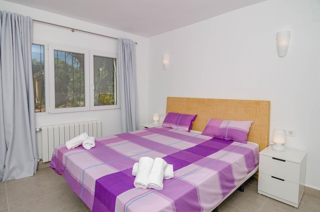 Photo of Bedroom in Arnella