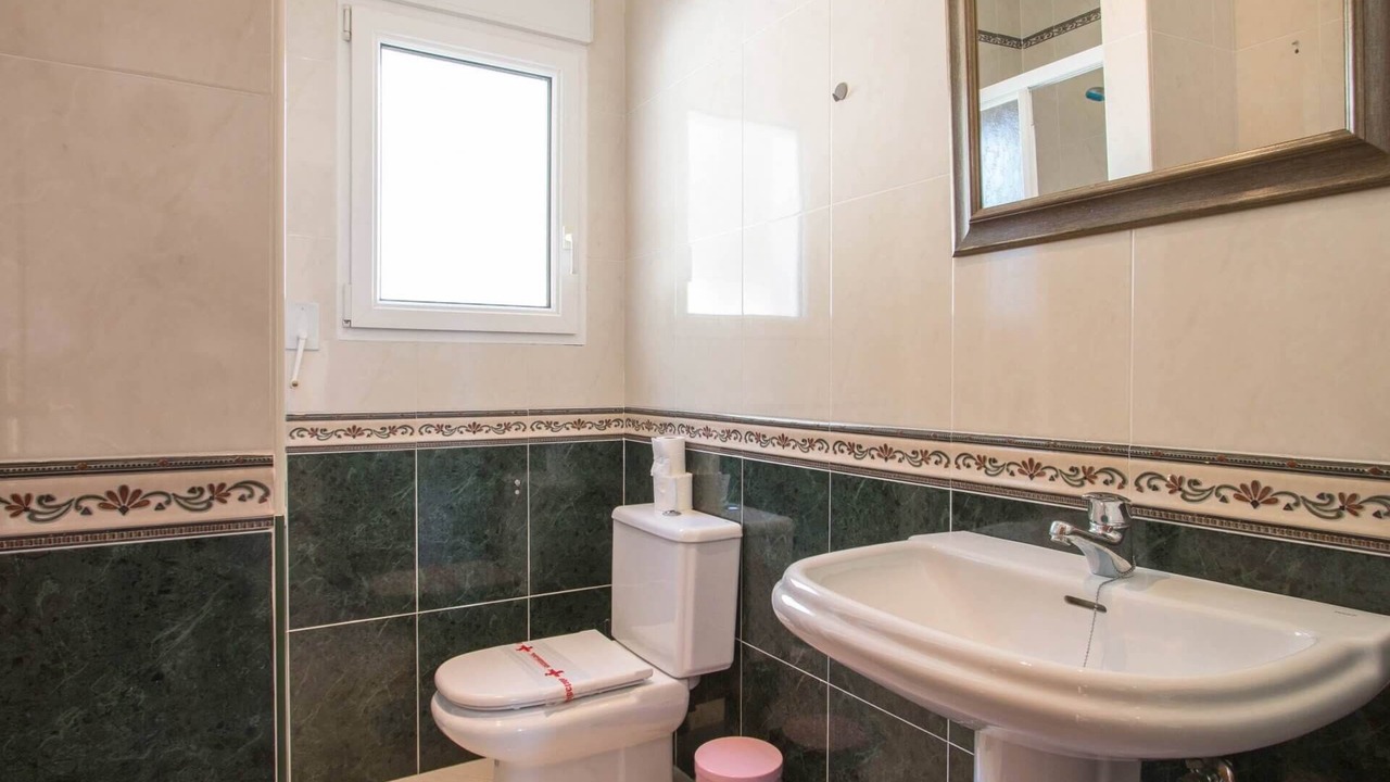 Photo of Bathroom in Empedrola
