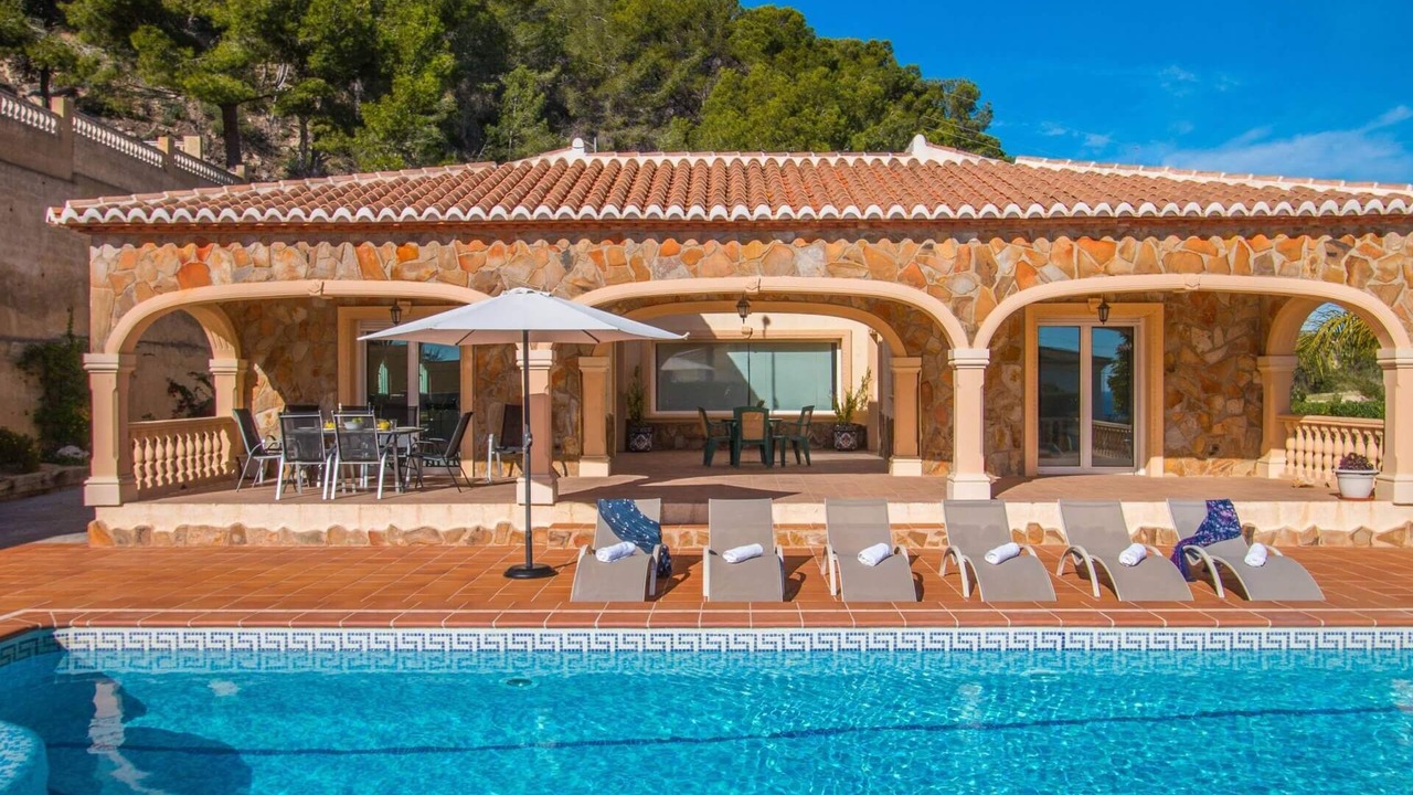 Photo of Outdoor in Empedrola