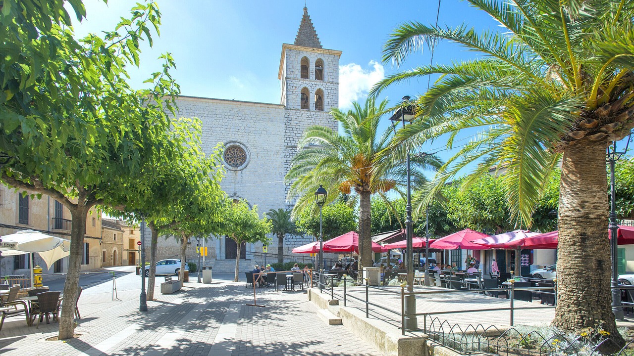 Photo of Others in Campanet