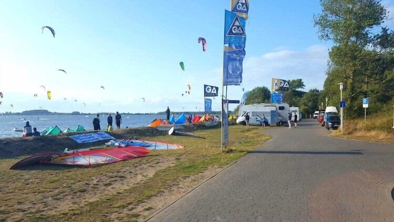 Photo of Others in Wiek