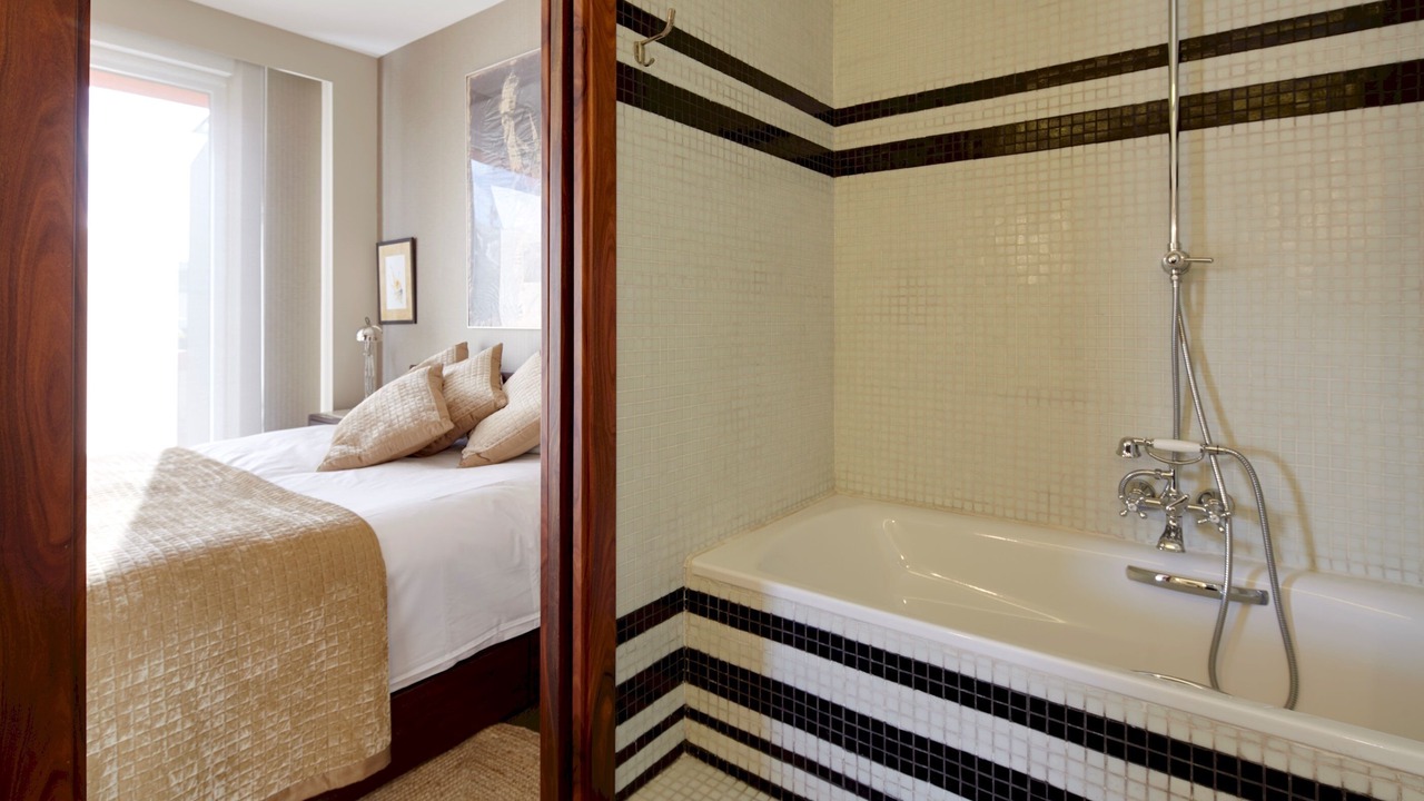 Photo of Bathroom in Gros