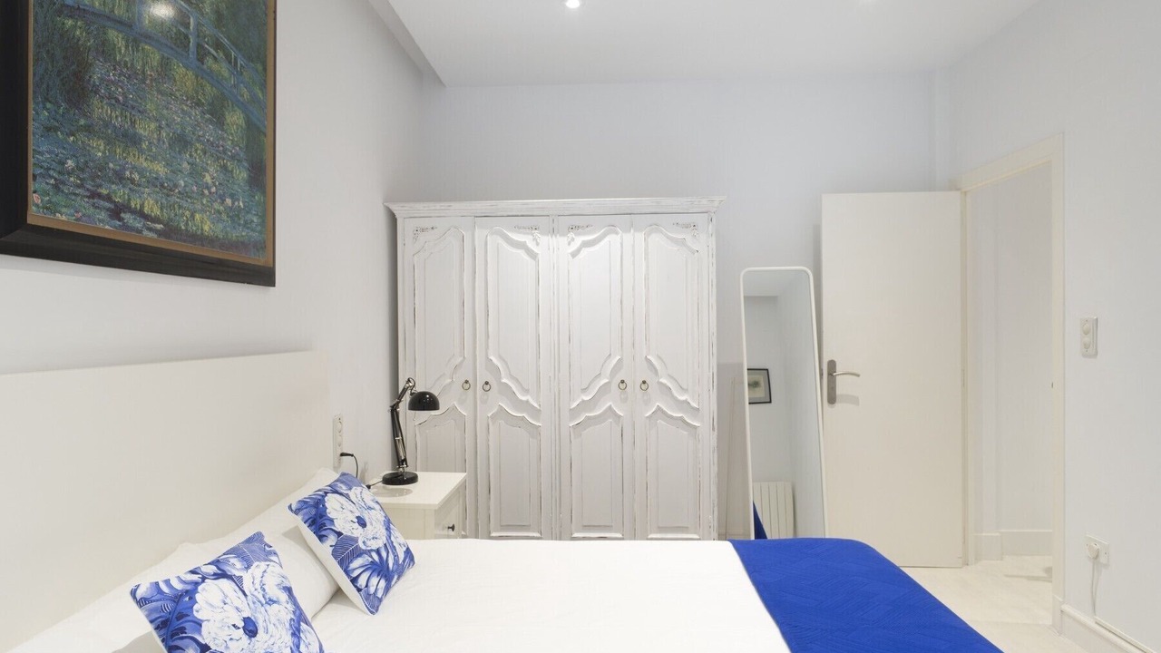 Photo of Bedroom in Gros