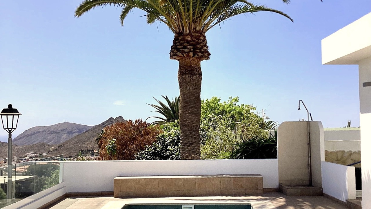 Photo of Outdoor in Arona